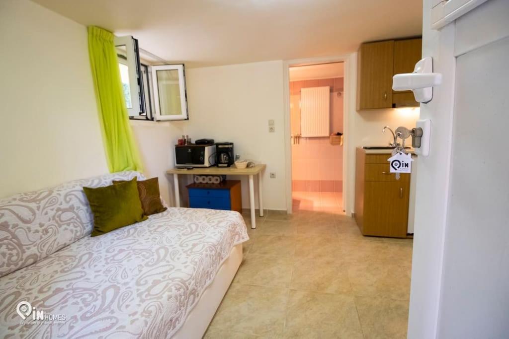 Odysseus Cozy Home Nea Makri Exterior photo
